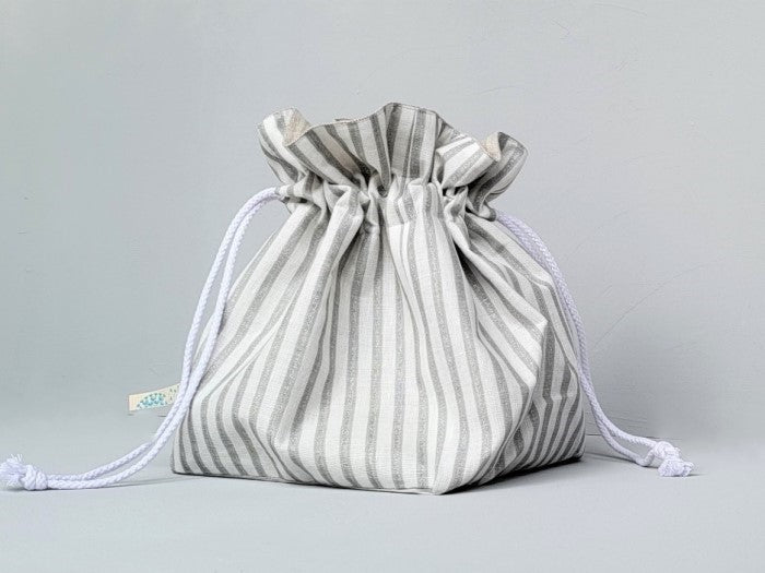 Brotbeutel aus Leinen außen Baumwolle silbern gestreift