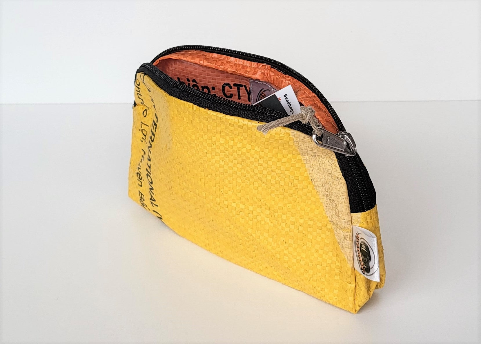 Kulturtasche, gelb von Beadbags
