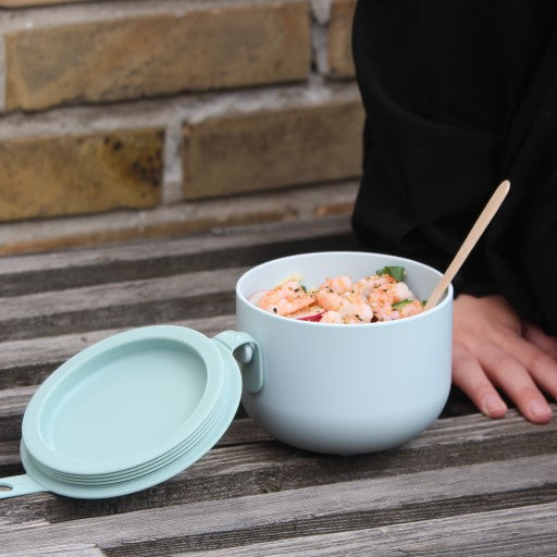 Lunch Bowl 02 mit 0,7 L in hellblau - hier mit Deckel hellblau