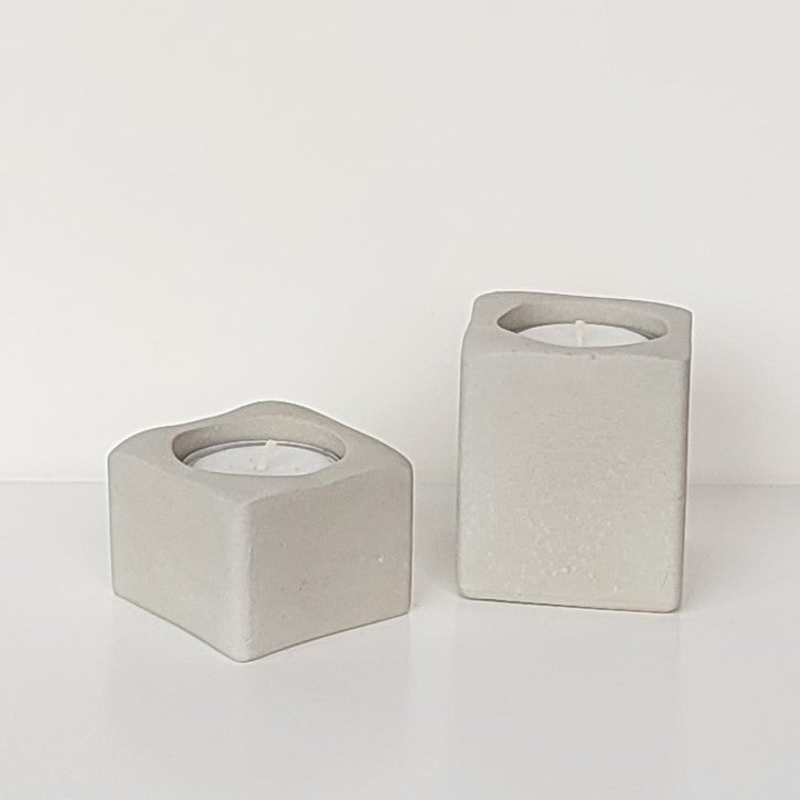 Teelichthalter viereckig aus Beton natur