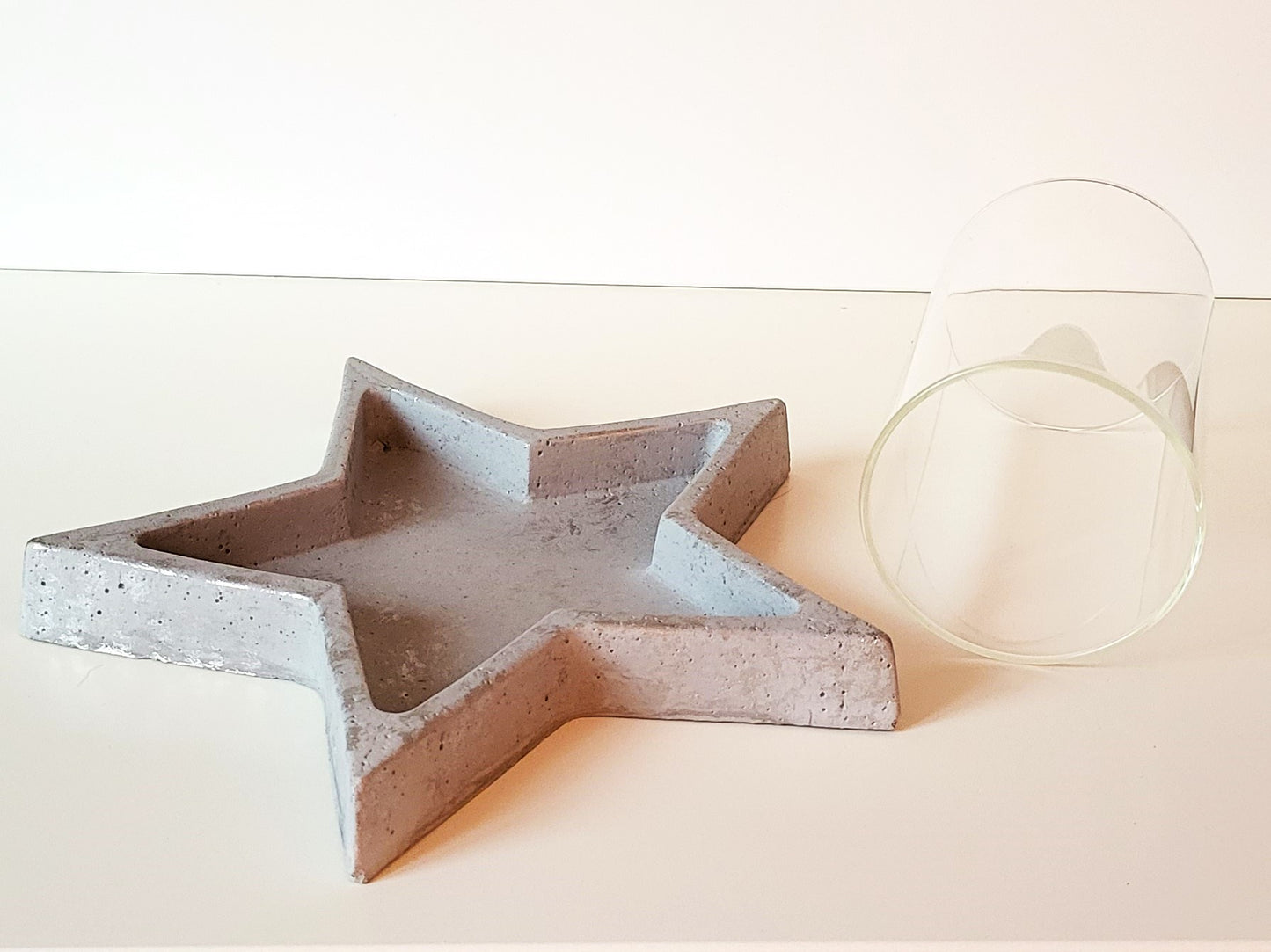 Windlicht Gläser H 15 cm mit Sternschale aus Beton in verschiedenen Farben