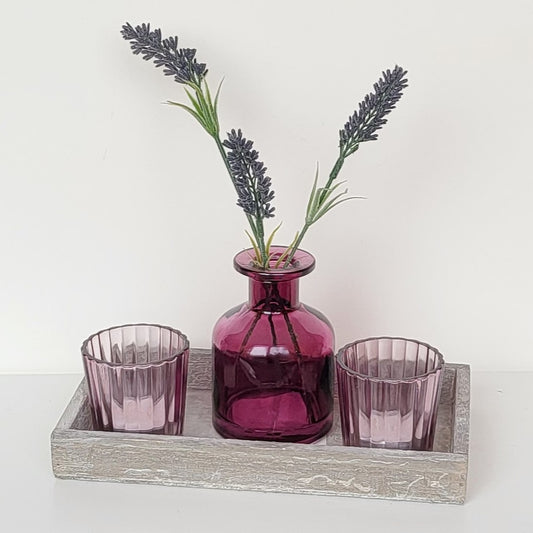 Set aus 2 Teelichtgläsern, kleiner Vase und Tablett