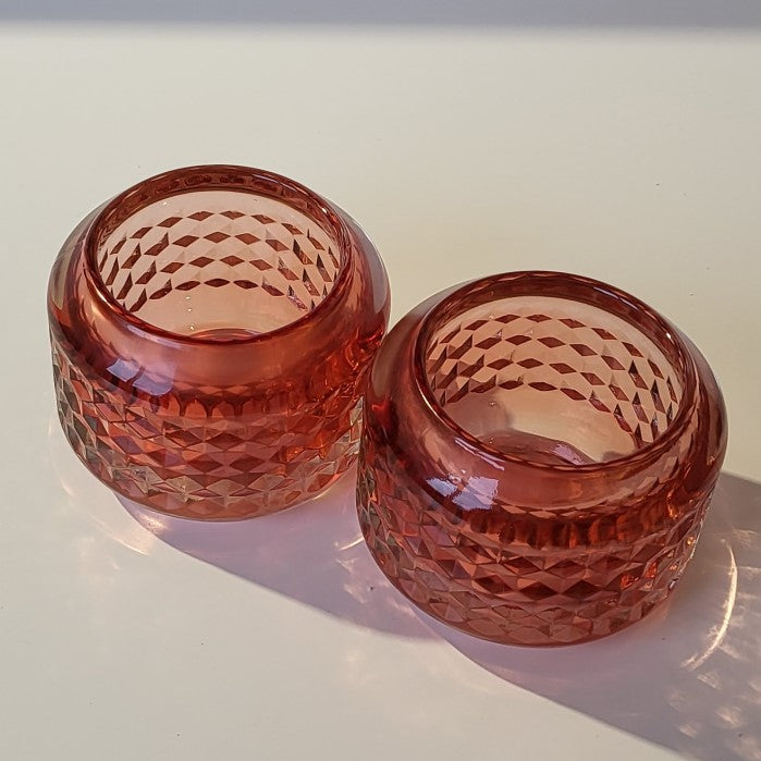 Teelichthalter Bodhi aus Glas in rot in 3 Varianten